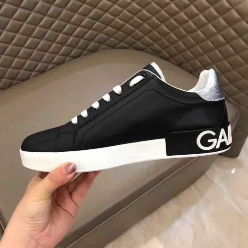 DOLCE    G@BB@N@ CALFSKIN NAPPA PORTOFINO SNEAKERS   DG25