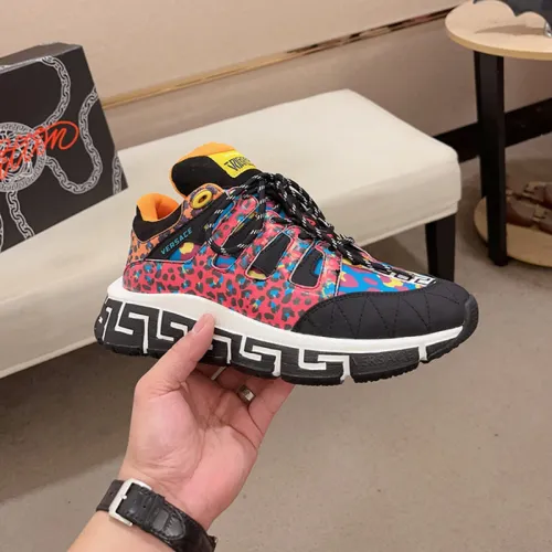 VERS@CE TRIGRECA SNEAKERS   VS68