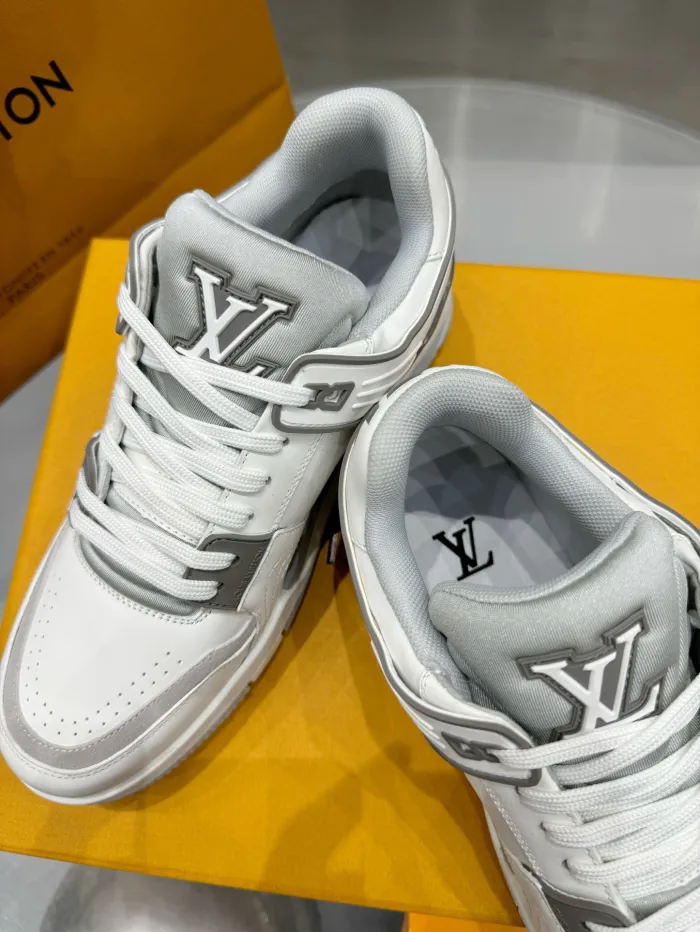 1:1 quality version 28030950 Trainer and Tyler Collaboration Sneakers 5 colors