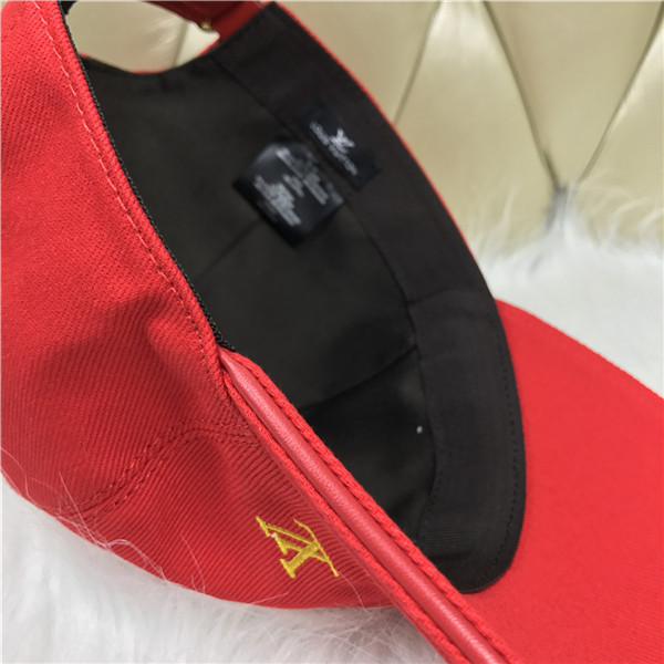 Louis Vuitton Baseball Cap With Box Full Package Size For Couples 016