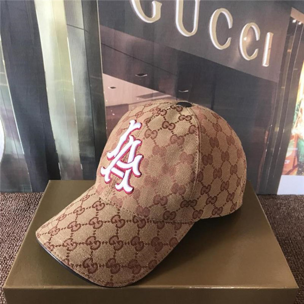 Gucci baseball cap with box full package size for couples 081