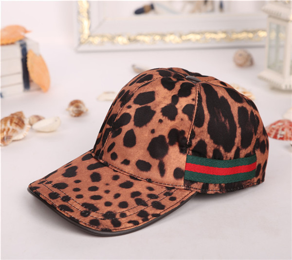 Gucci baseball cap with box full package size for couples 190