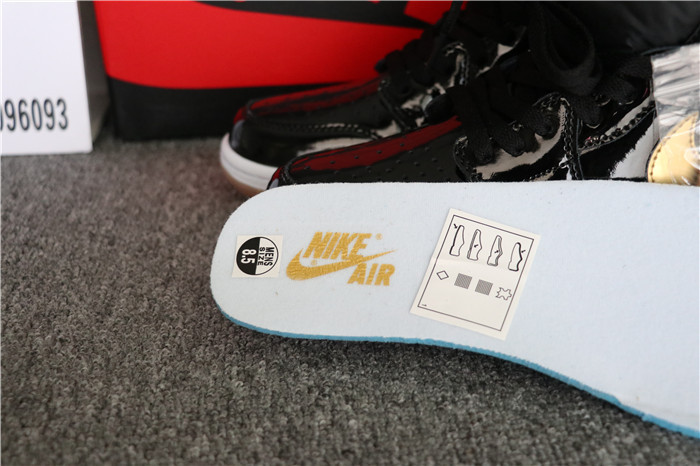 Authentic Nike Air Jordan 1 Retro Black And Metallic Gold