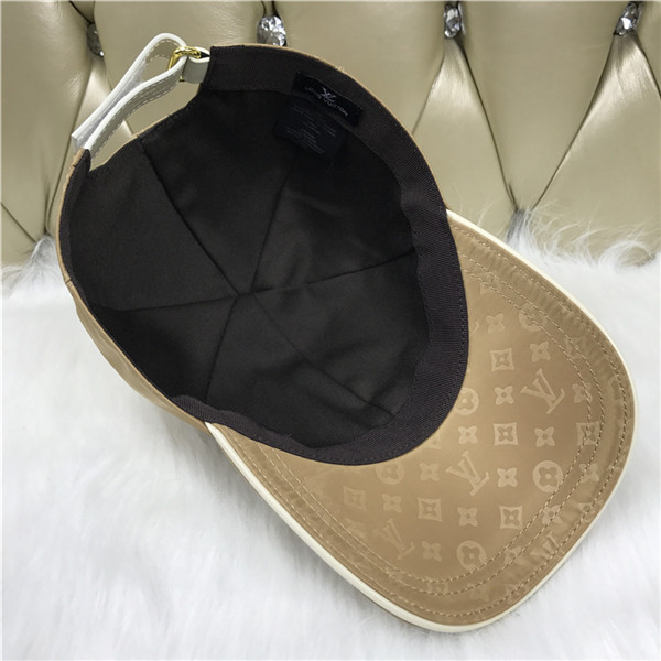 Louis Vuitton Baseball Cap With Box Full Package Size For Couples 019