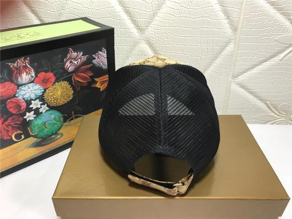 Gucci baseball cap with box full package size for couples 025