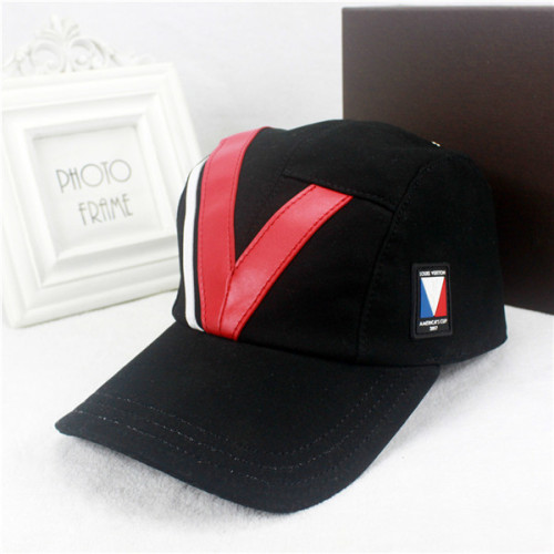 Louis Vuitton Baseball Cap With Box Full Package Size For Couples 032