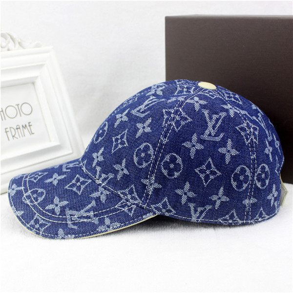 Louis Vuitton Baseball Cap With Box Full Package Size For Couples 049