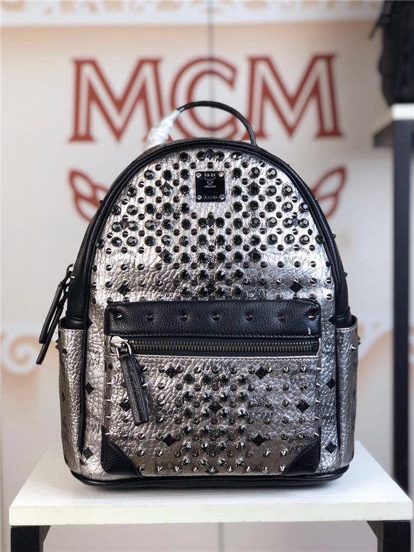 MCM Stark Diamond Visetos Backpack Size 26-33-13cm 002