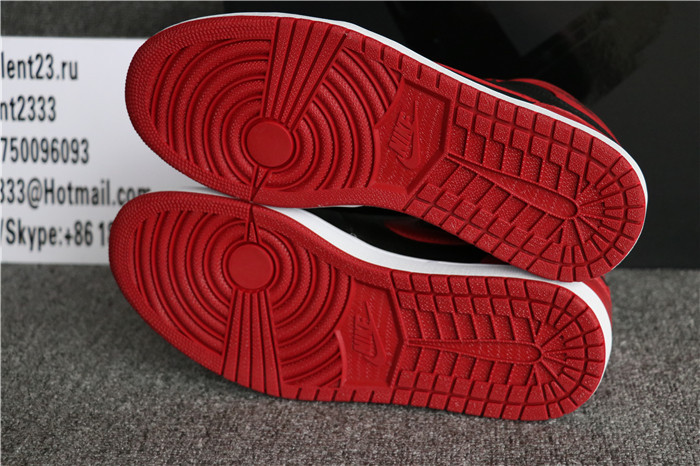 Authentic Nike Air Jordan 1 Retro High Ban