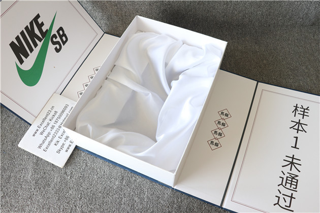 Nike SB Dunk Pigeon $155 Authentic Box /$130 Ragular Box