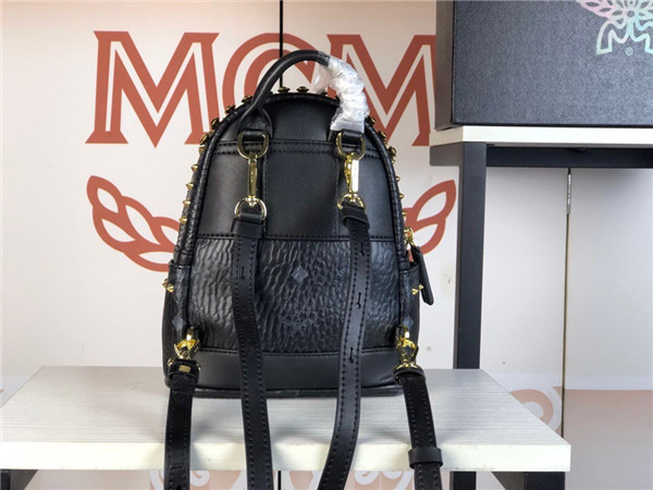 MCM Backpack 48k Rivet Size17-21-9cm 002