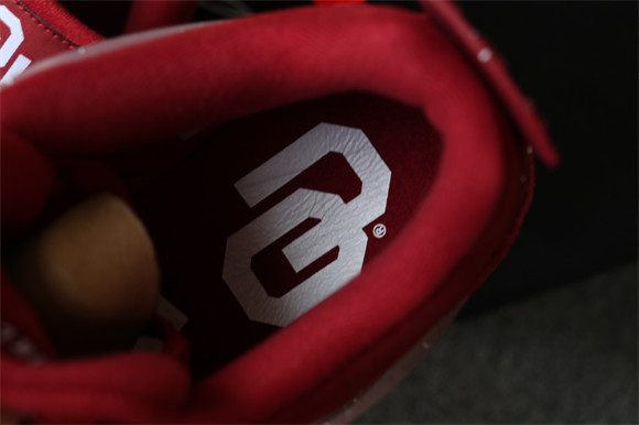 Nike Air Jordan 4 Retro Tattoo