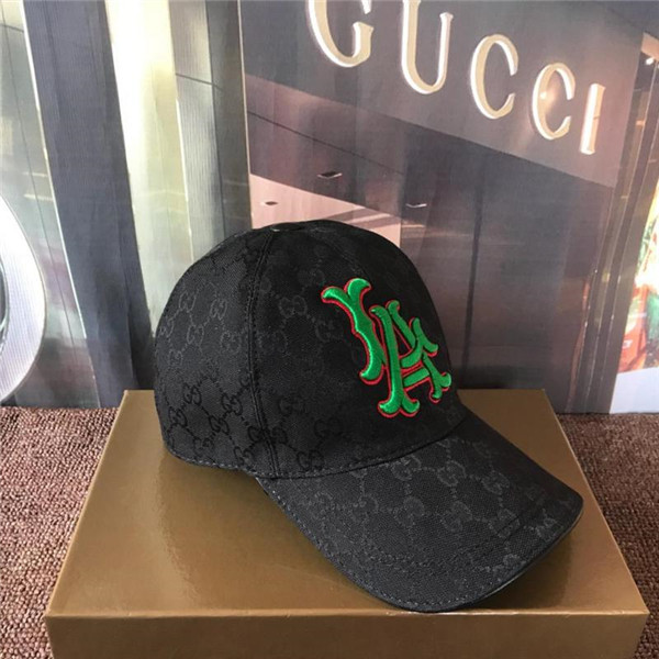 Gucci baseball cap with box full package size for couples 082