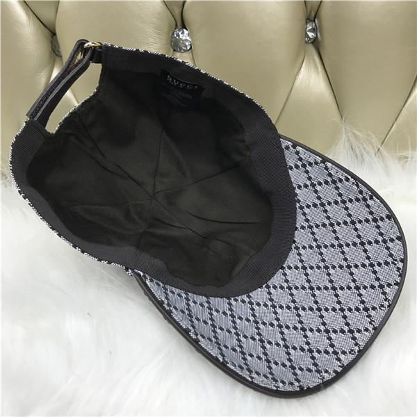 Gucci baseball cap with box full package size for couples 120