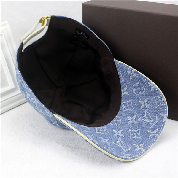 Louis Vuitton Baseball Cap With Box Full Package Size For Couples 052