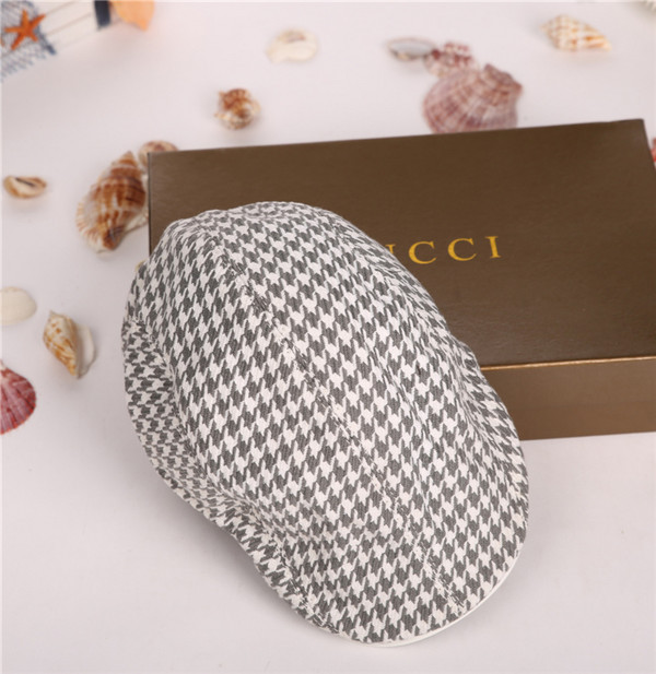 Gucci baseball cap with box full package size for couples 173