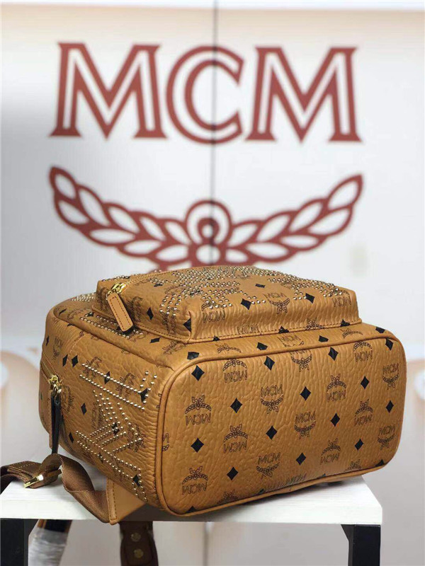 MCM Gunta M Backpack Size33-41-15cm 002