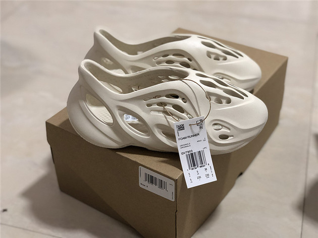 Adidas Yeezy Foam Runner White GV7903