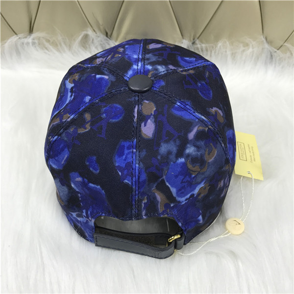 Louis Vuitton Baseball Cap With Box Full Package Size For Couples 012