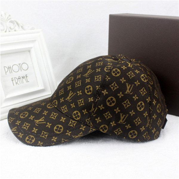 Louis Vuitton Baseball Cap With Box Full Package Size For Couples 054