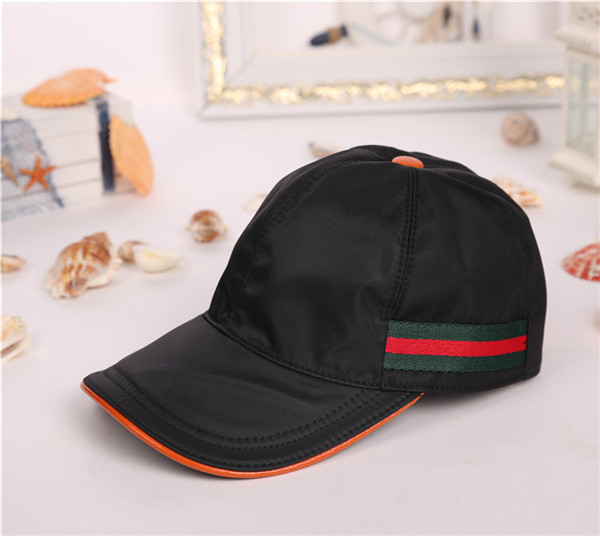 Gucci baseball cap with box full package size for couples 222