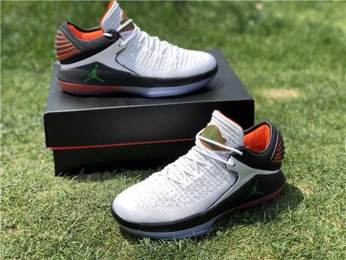 Authentic Nike Air Jordan 32 Low Gatorade Grey