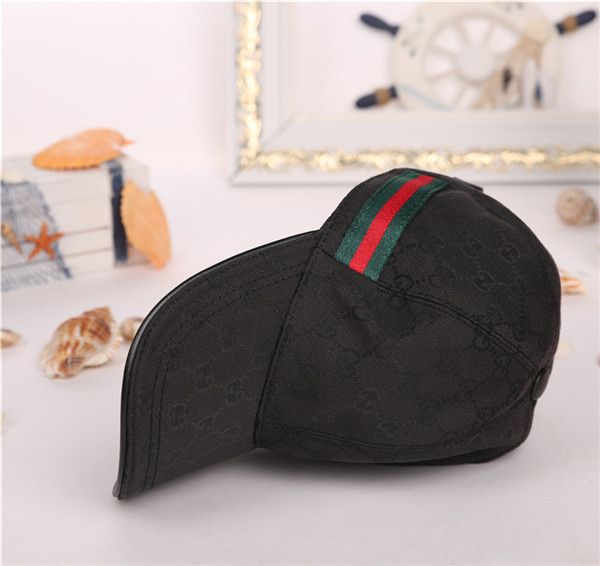 Gucci baseball cap with box full package size for couples 197