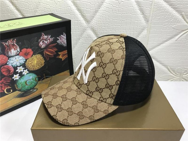 Gucci baseball cap with box full package size for couples 025