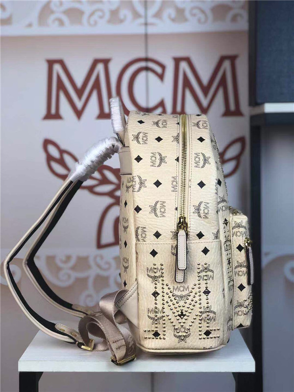 MCM Gunta M Backpack Size33-41-15cm 004
