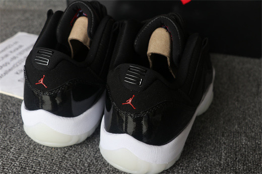 Nike Air Jordan 11 Retro Low 72-10
