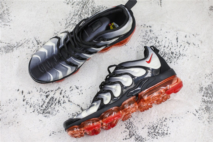 2018 Nike Air Vapormax Plus TN 007