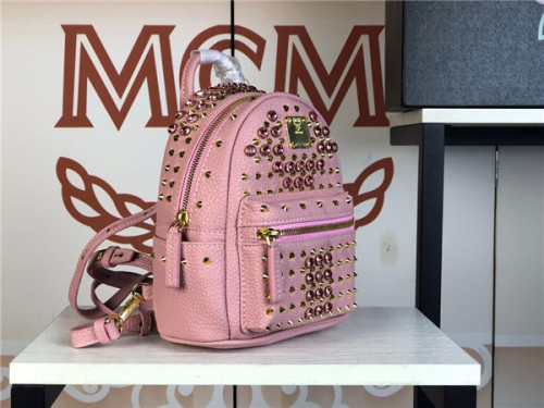 MCM Backpack 48k Rivet Size17-21-9cm 005