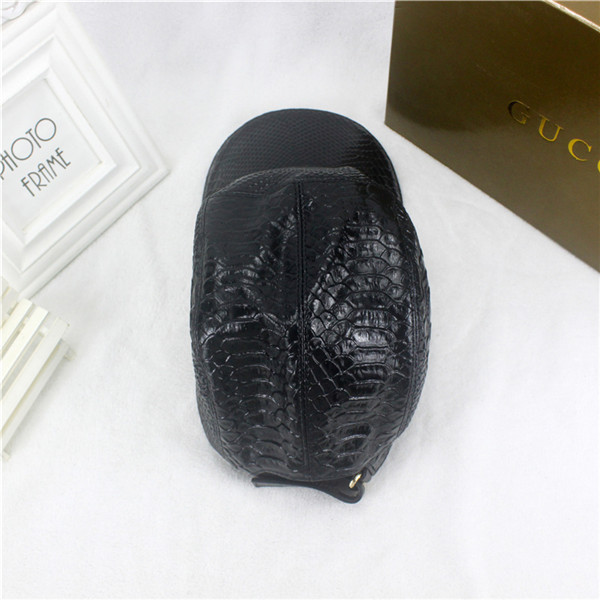 Gucci baseball cap with box full package size for couples 230