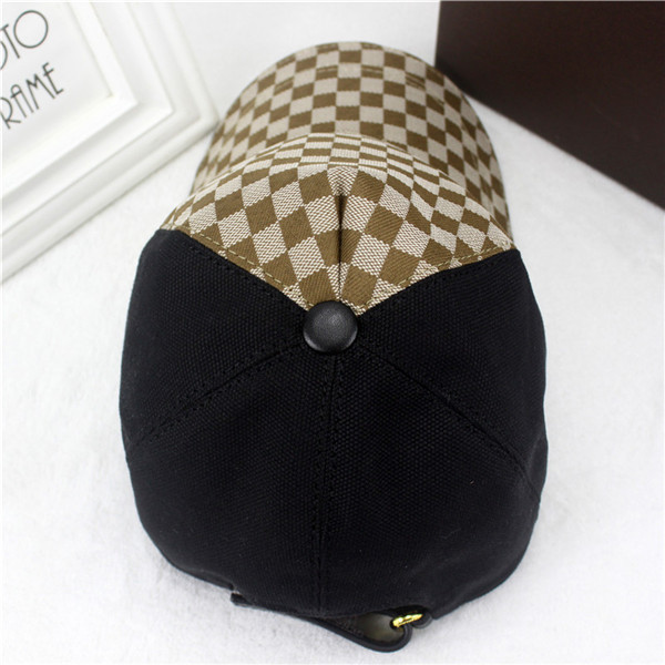 Louis Vuitton Baseball Cap With Box Full Package Size For Couples 056