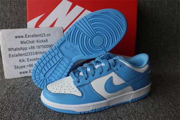 Nike SB DUNK Low UNC