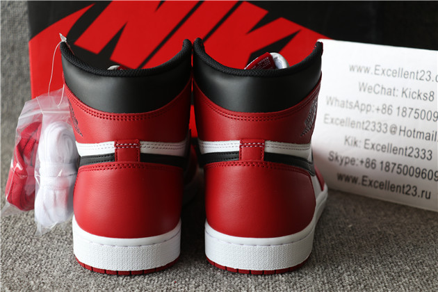 Authentic Nike Air Jordan 1 Retro Chicago