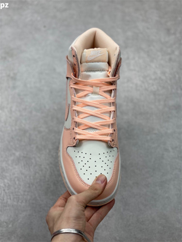 Nike SB DUNK High Light Pink