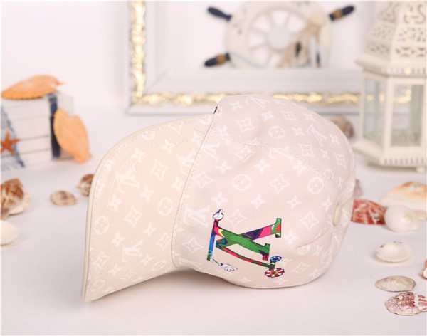 Louis Vuitton Baseball Cap With Box Full Package Size For Couples 053