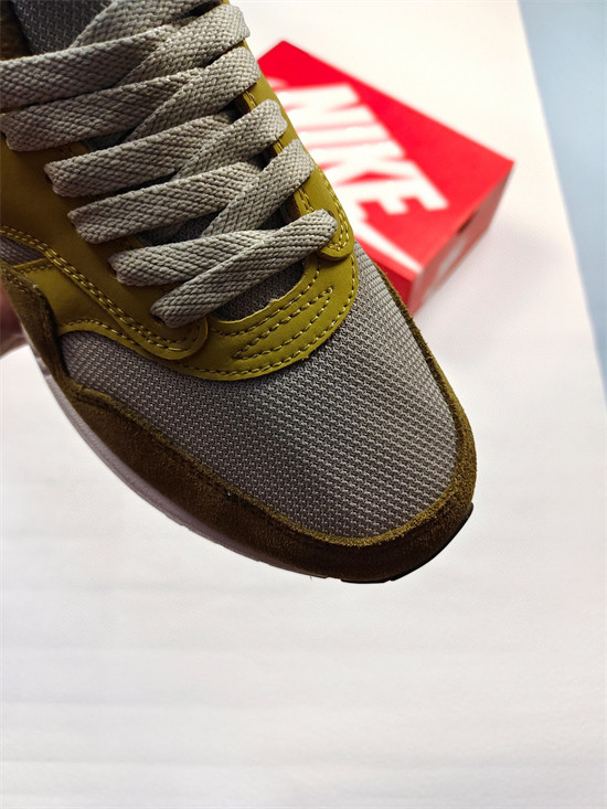 Nike Air Max 1 004
