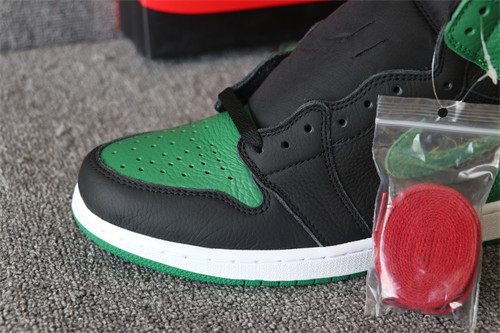 Nike Air Jordan 1 Retro Pine Green