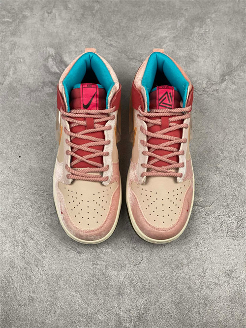 Nike SB Dunk High Pro Pink