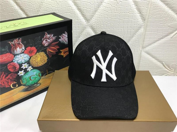 Gucci baseball cap with box full package size for couples 023