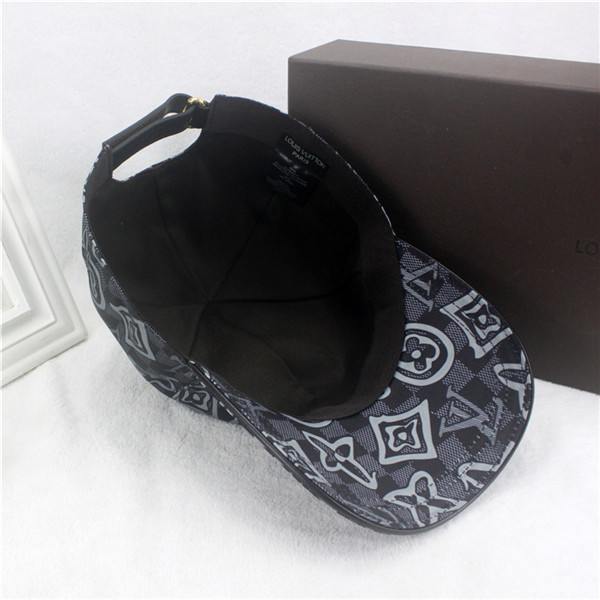 Louis Vuitton Baseball Cap With Box Full Package Size For Couples 024