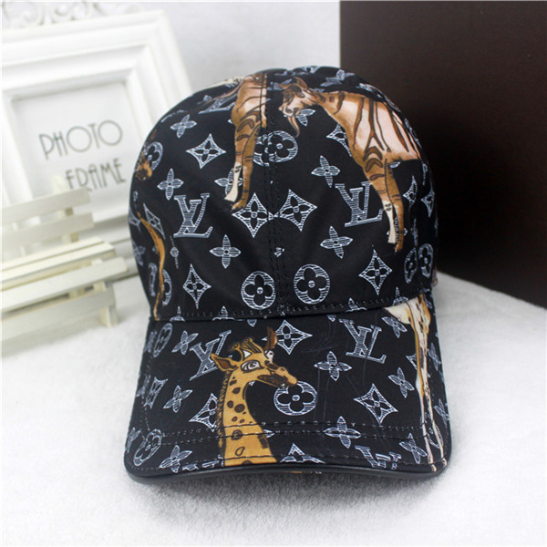Louis Vuitton Baseball Cap With Box Full Package Size For Couples 028
