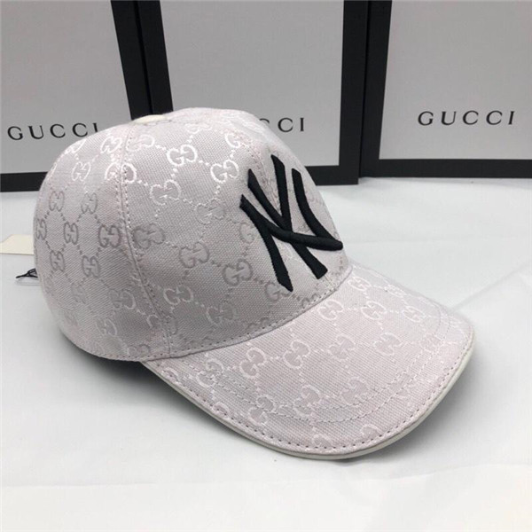 Gucci baseball cap with box full package size for couples 053