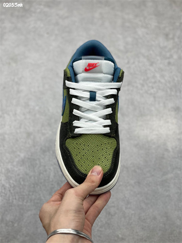 Nike SB Dunk Low Olive Green