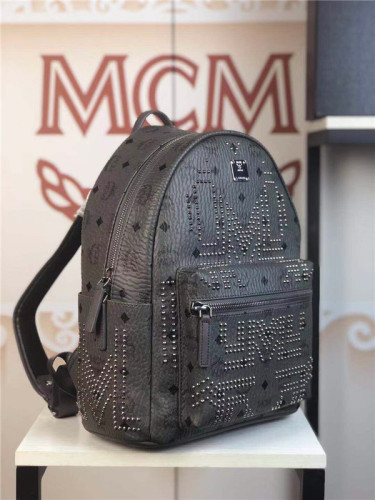 MCM Gunta M Backpack Size33-41-15cm 005