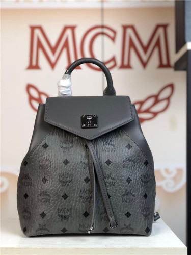 MCM Essential Backpack Size 24-21-12 005