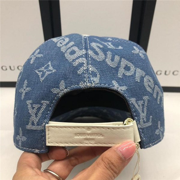 Louis Vuitton Baseball Cap With Box Full Package Size For Couples 005