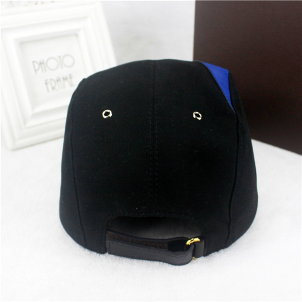 Louis Vuitton Baseball Cap With Box Full Package Size For Couples 030